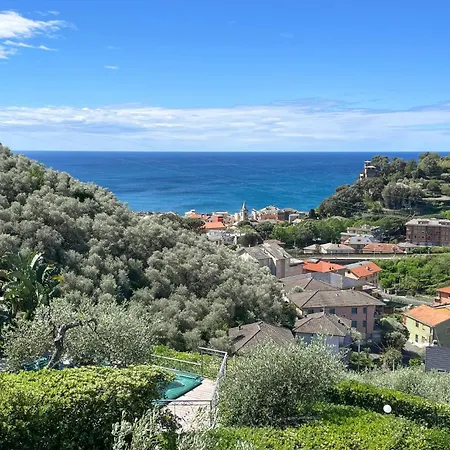 2 Bedroom Stunning Apartment In Moneglia Exterior photo