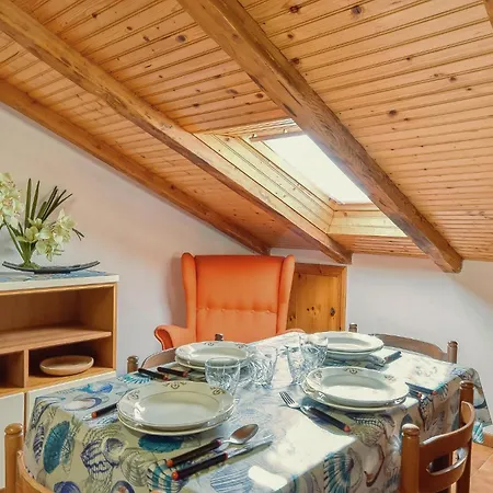 2 Bedroom Stunning Apartment In Moneglia Exterior photo